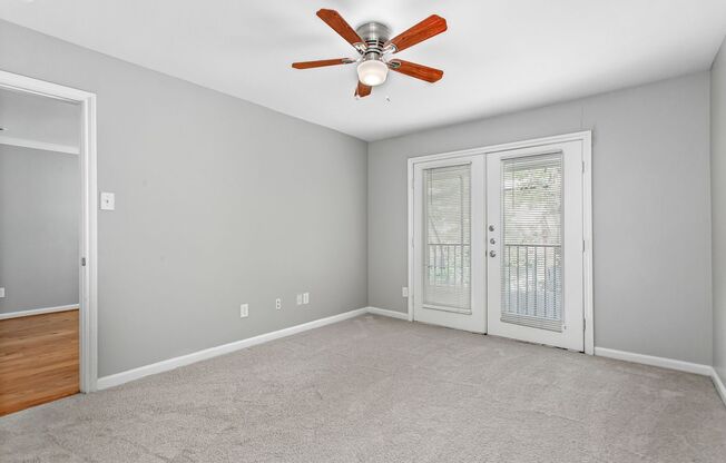 2 beds, 2 baths, $1,200, Unit 6