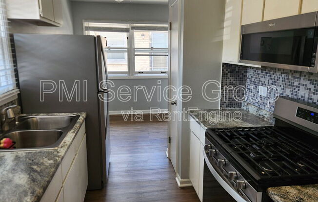 717 E S BROADWAY AVE
