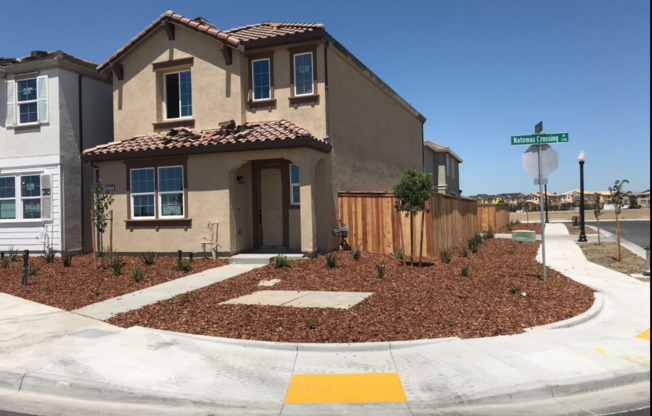 Natomas Crossing Nearly New Rental w/4 Bedrooms