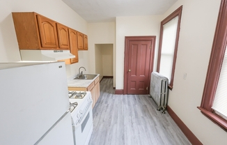 1 bed, 1 bath, 700 sqft, $2,450, Unit 2