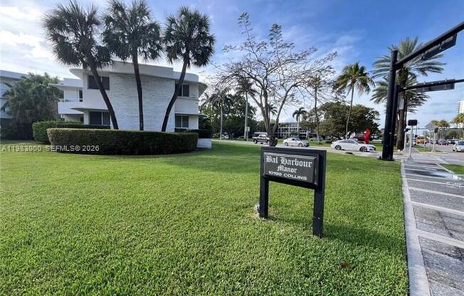 10190 Collins Ave appt 106 (A11983000)