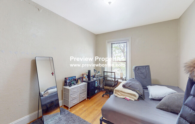 88 Hammond St