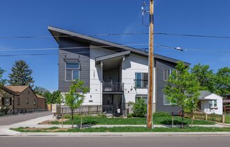 1091 Carr St.