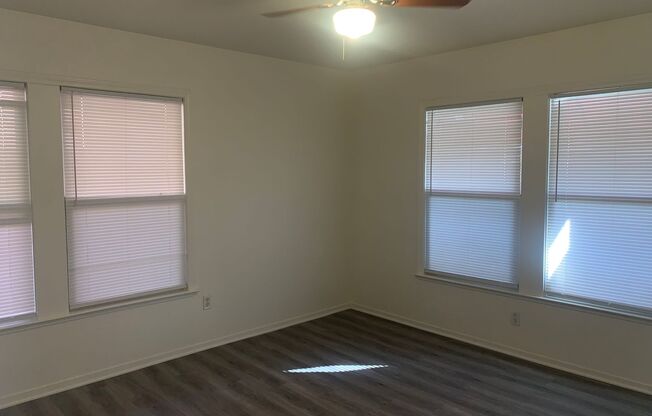 1 bed, 1 bath, 700 sqft, $1,495, Unit 702.02