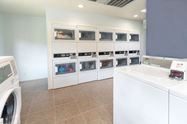 Community Laundry Room at River Point Apartments, Tucson, 85712