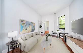 331 W 43 ST