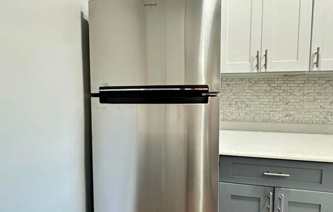 1 bed, 1 bath, 750 sqft, $1,725, Unit Apt 3J