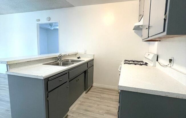 One Bedroom Apartment