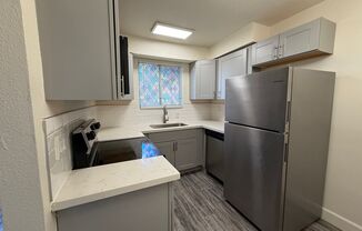 1 bed, 1 bath, 640 sqft, $995, Unit 1401-30