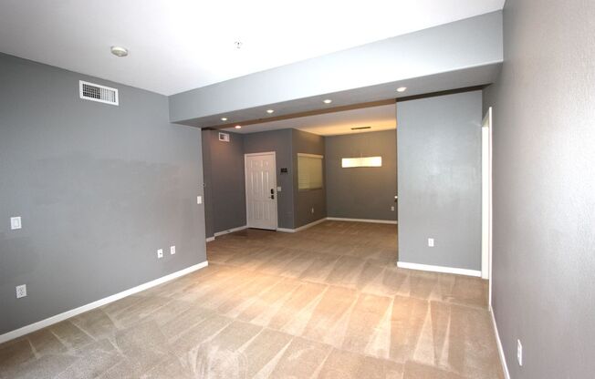 Light & Bright 2 bedroom 2 bathroom condo available now - MOVE IN SPECIAL