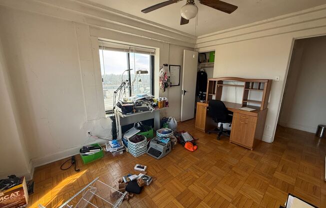1 bed, 1 bath, $1,195, Unit 601