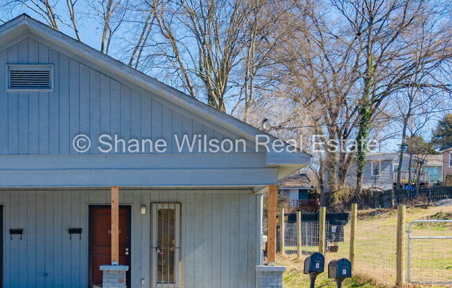 4504 13 AVE