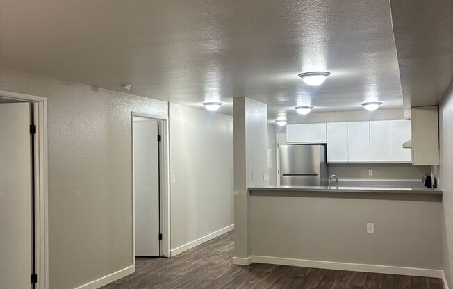 1 bed, 1 bath, 715 sqft, $1,695, Unit 217