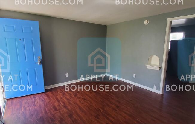 Studio, 1 bath, 450 sqft, $689, Unit 13