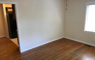 410 HOLMES AVE