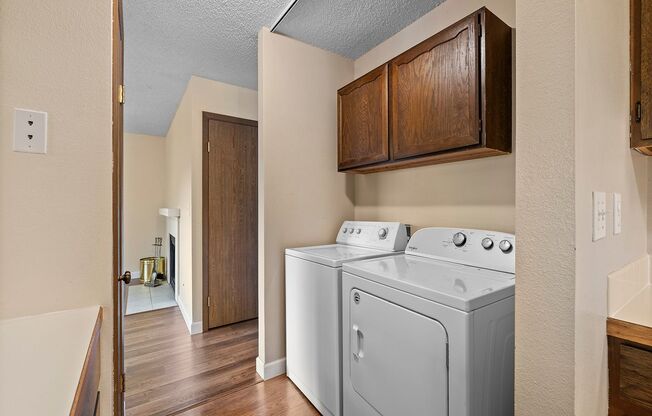 2 beds, 1 bath, $1,545