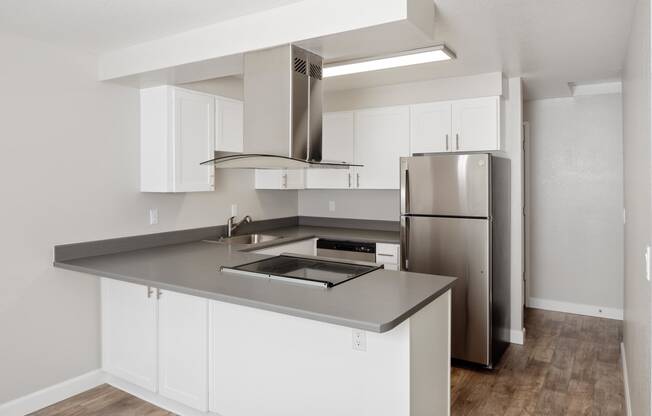 Aspire Gresham Apartments Renovated Kitchen