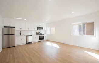 2 beds, 1 bath, $2,963.46, Unit 301