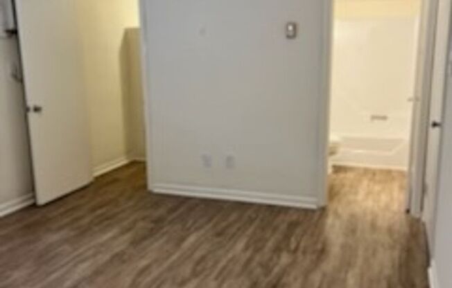 1 bed, 1 bath, 650 sqft, $895, Unit BC500A