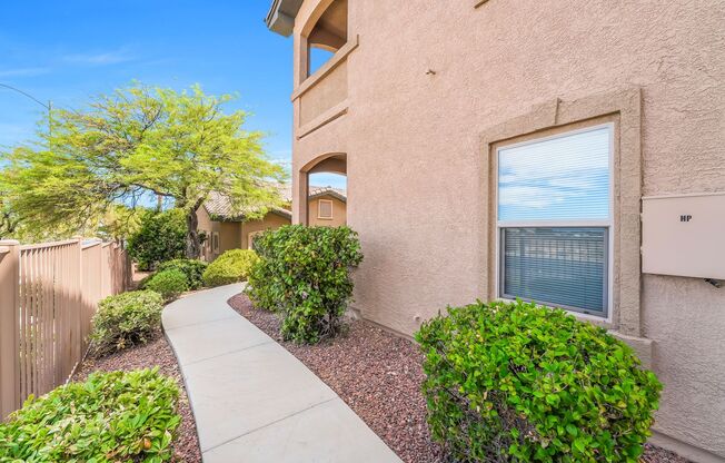 Beautiful ground-floor 2-bedroom, 2-bath condo available for rent in the gated Sunset Cliffs community in Southwest Las Vegas!