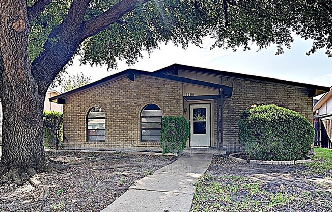 5117 BARTLETT DR