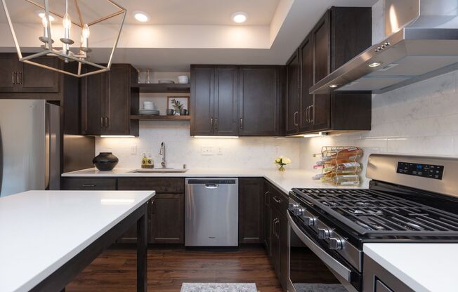 1 bed, 1 bath, 1,232 sqft, $2,695, Unit 113
