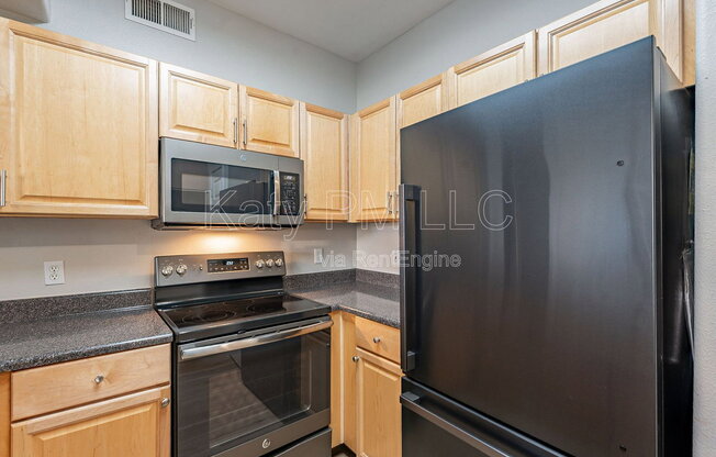 2 beds, 2 baths, 1,149 sqft, $1,900, Unit Apt 3306