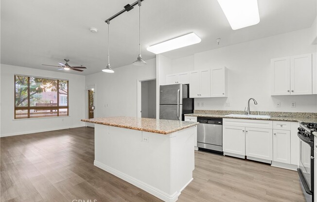 2 beds, 2 baths, 1,042 sqft, $3,200, Unit 159