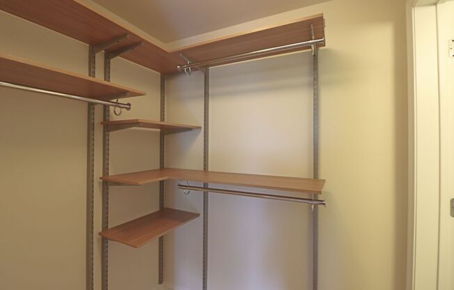 Studio, 1 bath, 460 sqft, $1,995, Unit H203