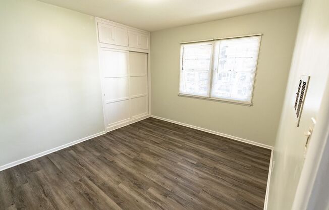 Studio, 1 bath, 625 sqft, $1,448, Unit 11