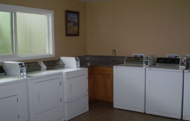 2 beds, 1 bath, 740 sqft, $1,500, Unit 116