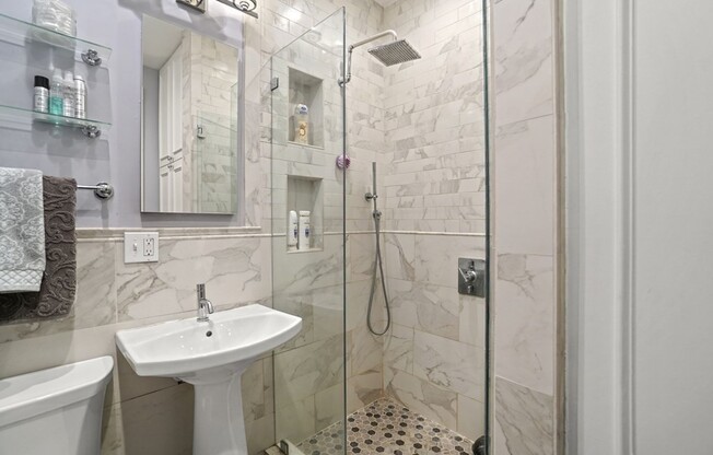 Studio, 1 bath, 521 sqft, $3,200, Unit 5B