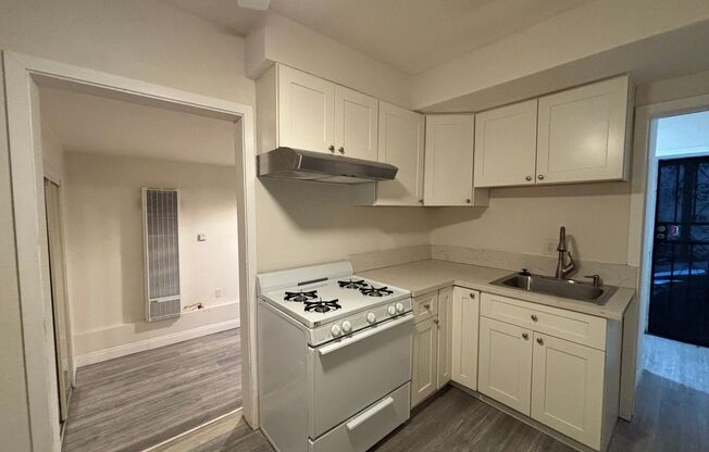 Studio, 1 bath, 450 sqft, $1,900, Unit 6769 Atoll Ave