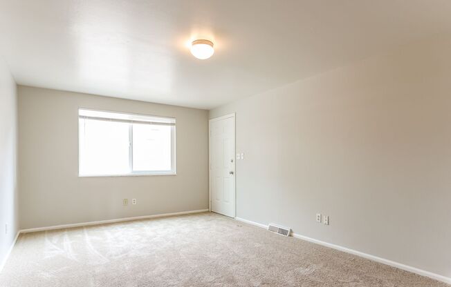 16648 16658 E 13 AVE