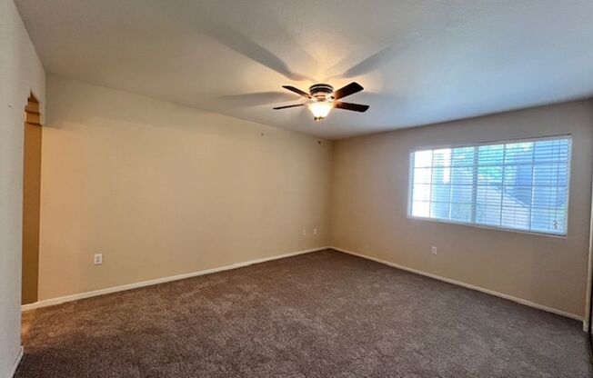 2 beds, 2 baths, $1,600, Unit # 2412