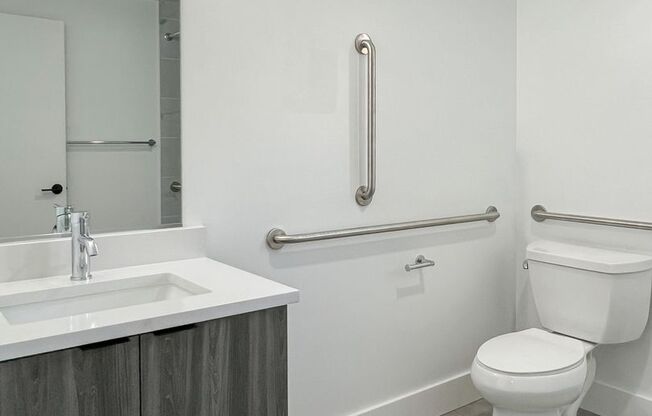 3 beds, 2 baths, 785 sqft, $2,540, Unit 5910-104