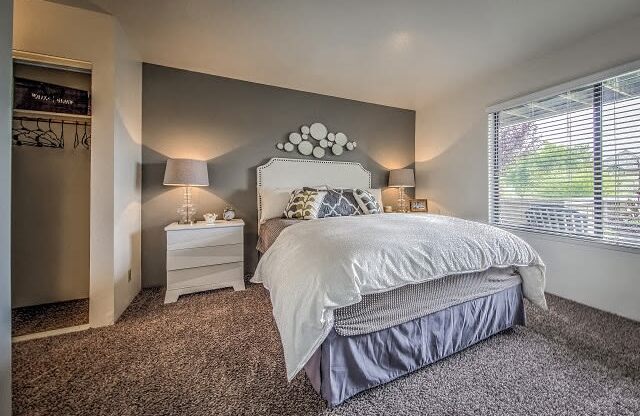 Bedroom at Silver Bay Apartments, Boise, 83703