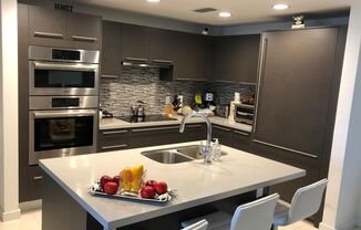 2 beds, 2 baths, $3,150, Unit 3-219