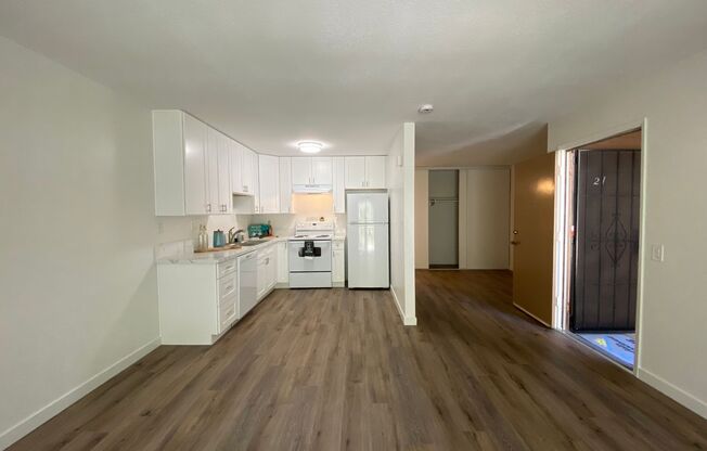 Studio, 1 bath, 472 sqft, $1,850, Unit H21