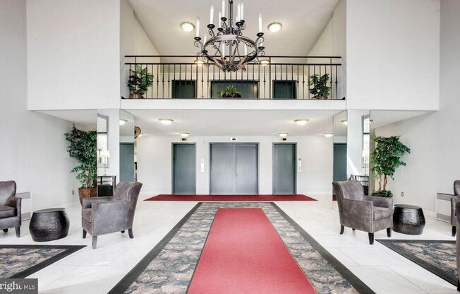 Commuter's dream, modern living