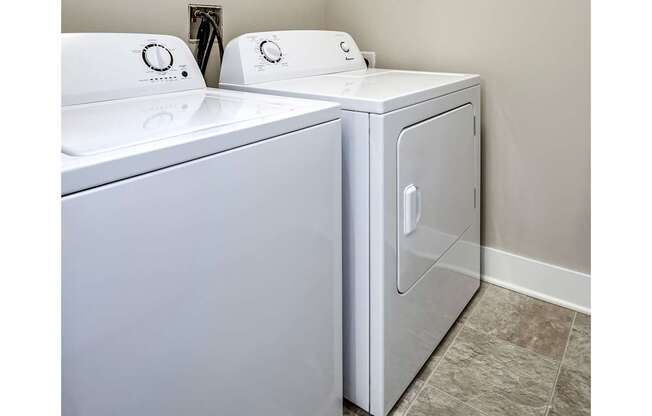 In-Unit Washer & Dryer at Tamarin Ridge in Lincoln, NE