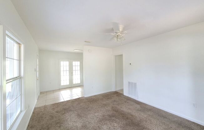 5503 Essex Rd Pensacola, FL 32506 MOVE IN SPECIAL!! $250 off 1st Months Rent!!!