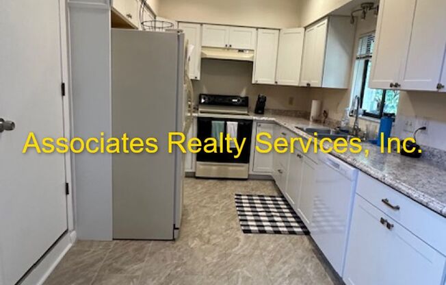 2 beds, 2 baths, $1,750