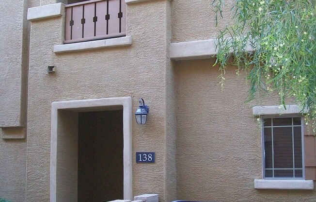 2 bed, 2.5 bath, 2 car garage Townhome