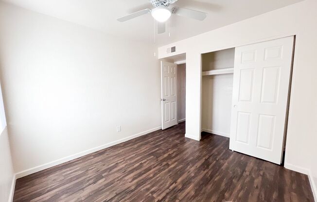 2 beds, 1 bath, 950 sqft, $1,225, Unit 107