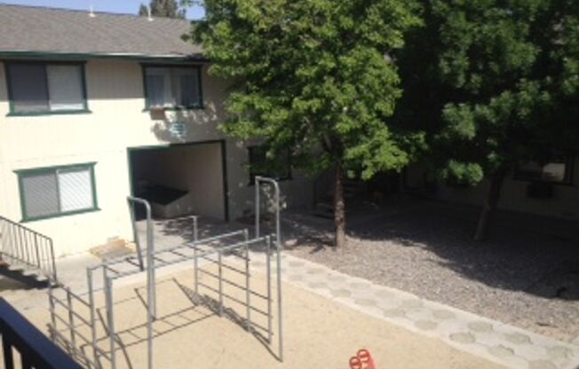 Oakwood Apts.