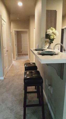 2 beds, 2 baths, 1,029 sqft, $1,715, Unit 108