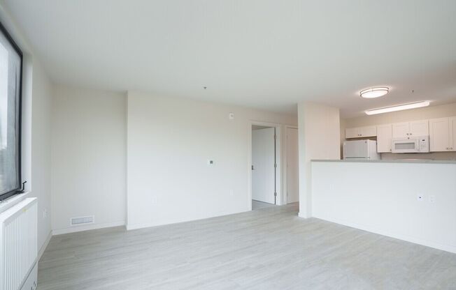 2 beds, 1 bath, 820 sqft, $3,500, Unit 205