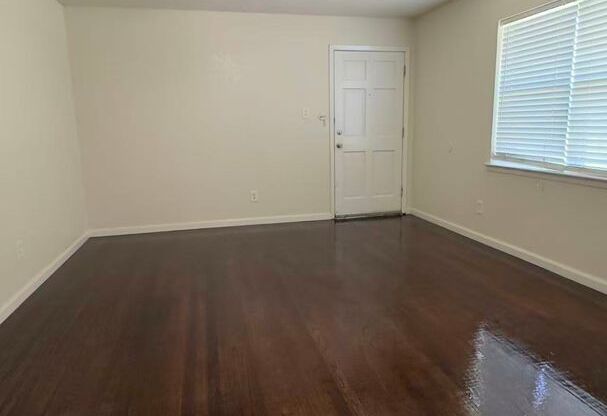 Great and Affordable Duplex in Plano!
