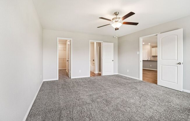 4 beds, 2 baths, 1,924 sqft, $2,245, Unit 3900 Calvary Ct